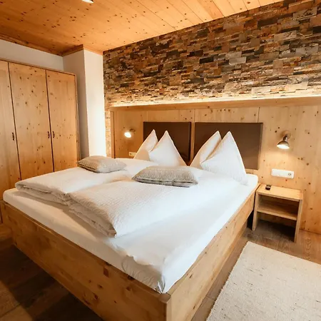 Schranbachhof Farm stay *